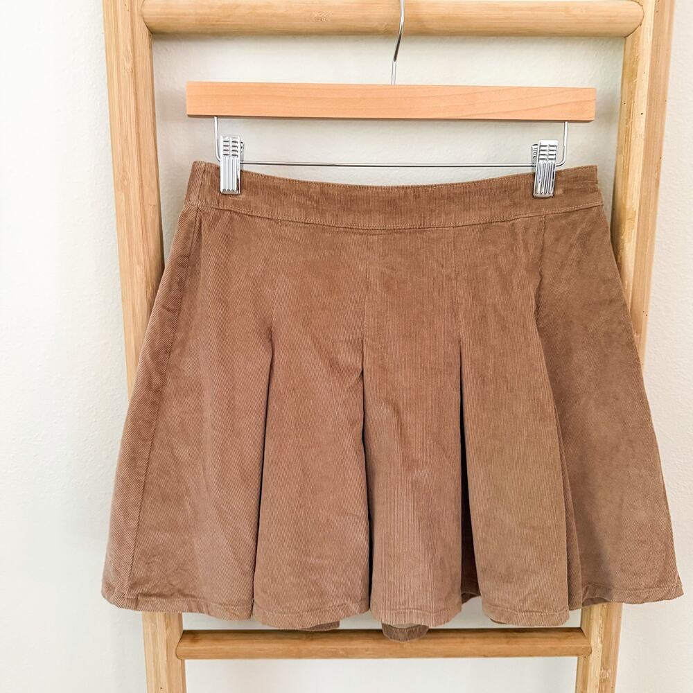 NWT Hollister Ultra High Rise Corduroy Pleated Skater Mini Skirt Brown Medium